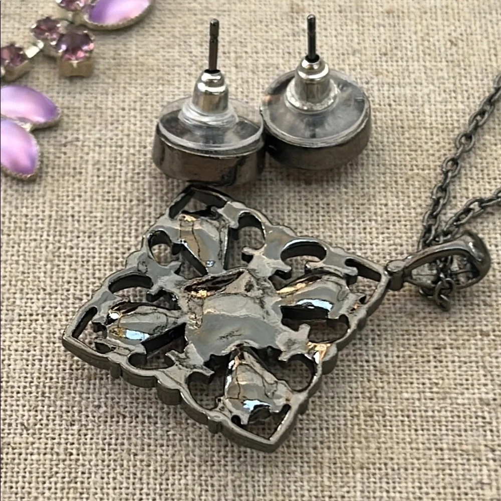 Elegant Purple and Silver Jewelry Set - Picture 9 of 12